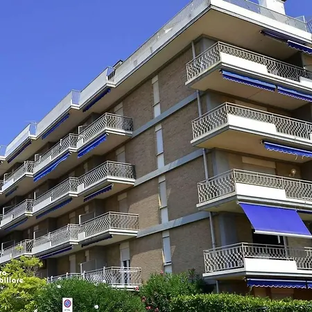 Carducci 405 Lägenhet